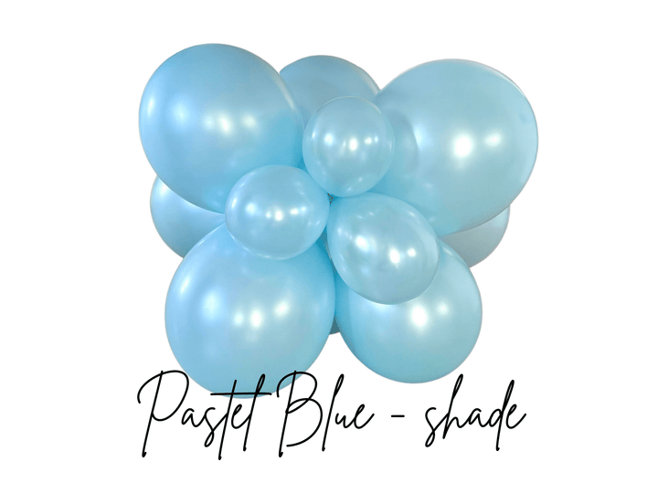 Premium Blue Ice Latex Balloon Cluster (5", 11” and 17”)